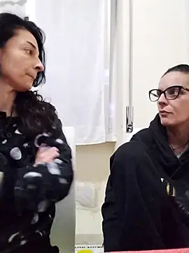 luciaegraziella online show from January 6, 2026, 7:18 pm