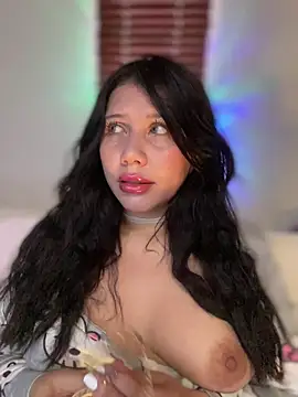 Snapshot of snow_doll chatting on October 9, 2025, 9:15 pm snow doll online show from October 9, 2025, 9:15 pm