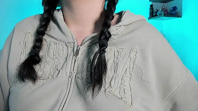 Snapshot of snow_doll chatting on October 23, 2025, 6:12 am snow doll online show from October 23, 2025, 6:12 am