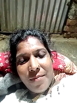 Savita992 online show from October 10, 2025, 10:32 pm