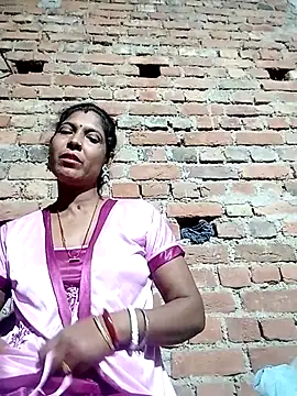 Savita992 online show from October 19, 2025, 3:04 pm