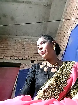 Savita992 online show from April 16, 2026, 6:41 pm