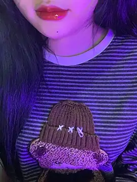 Linhtruong  online show from February 14, 2026, 3:51 am