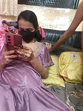 ursumita online show from October 20, 2025, 8:20 pm