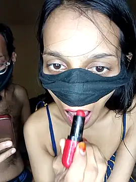 ursumita online show from November 30, 2025, 7:14 pm