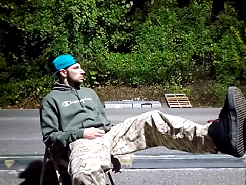 sloppytopkins online show from October 9, 2025, 4:24 am