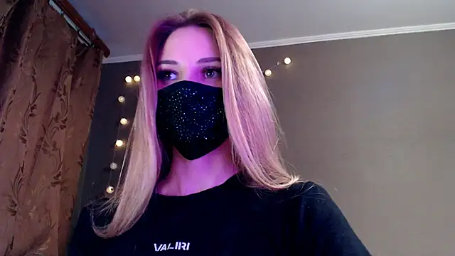 Iris lave online show from May 14, 2026, 5:32 pm
