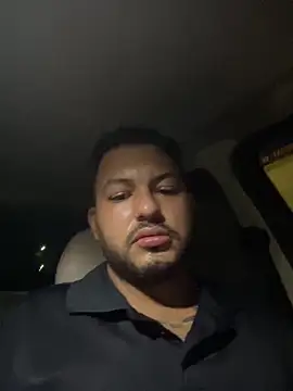 Snapshot of Frank0021 chatting on February 21, 2026, 7:21 am Frank0021 online show from February 21, 2026, 7:21 am