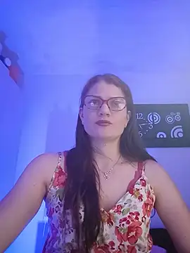 Snapshot of Camila-ventura chatting on July 23, 2026, 1:19 pm Camila-ventura online show from July 23, 2026, 1:19 pm
