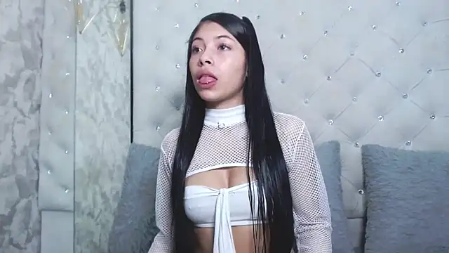 Snapshot of NataliePetite3x chatting on November 13, 2025, 11:58 am NataliePetite3x online show from November 13, 2025, 11:58 am