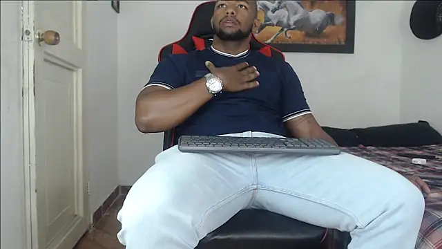 big blackmen19 online show from September 12, 2025, 1:22 pm