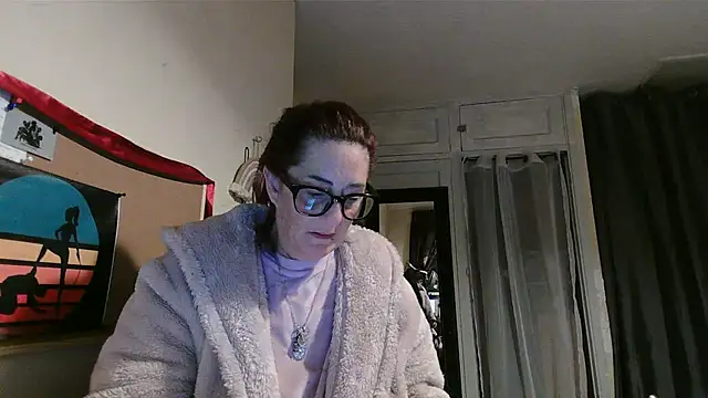 Mistress-Ivy51 online show from November 21, 2025, 6:12 am