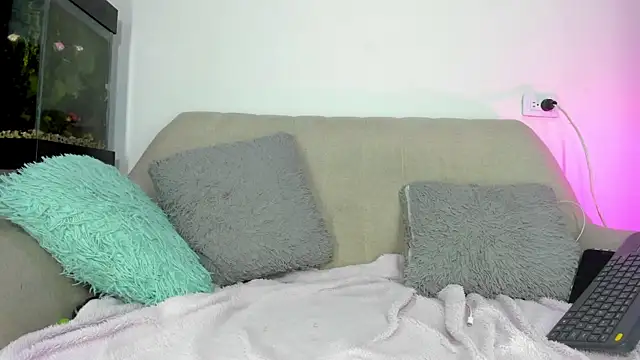 teo saenz online show from October 16, 2025, 3:04 am