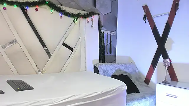 PeterBowel online show from November 29, 2025, 4:12 am