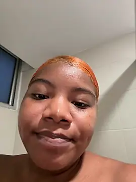 chocolatito-ho online show from February 22, 2026, 11:28 pm