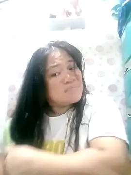 Snapshot of pinay_labb chatting on March 3, 2026, 11:23 pm pinay labb online show from March 3, 2026, 11:23 pm