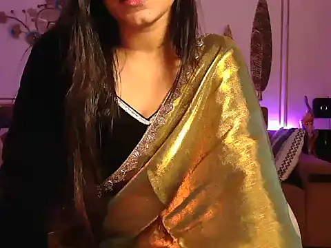 Snapshot of NayraBloom chatting on September 24, 2025, 5:41 pm NayraBloom online show from September 24, 2025, 5:41 pm