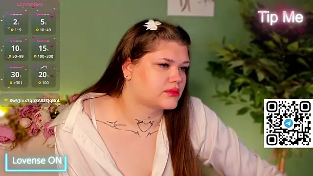 elle one online show from November 21, 2025, 3:49 am