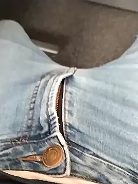 Ajayy01 online show from December 3, 2025, 11:20 am