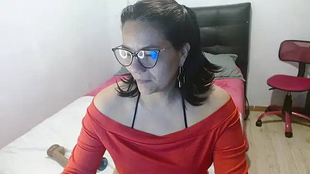 Megan Milf   online show from March 23, 2026, 12:05 pm