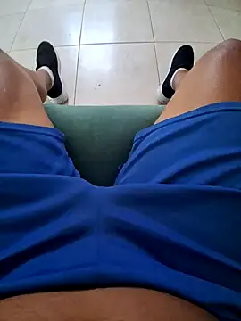 pullitoff online show from October 11, 2025, 9:49 pm