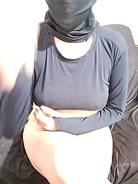 Snapshot of nataliazinha chatting on October 9, 2025, 11:00 am nataliazinha online show from October 9, 2025, 11:00 am