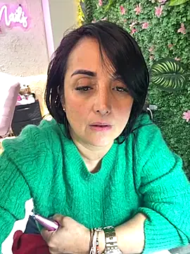 hotadhara01 online show from November 21, 2025, 8:19 pm