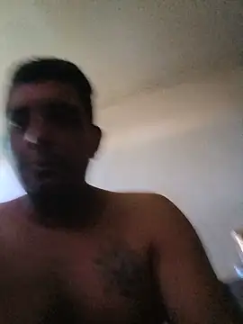 Snapshot of 125Delfin90 chatting on June 5, 2026, 1:06 pm 125Delfin90 online show from June 5, 2026, 1:06 pm