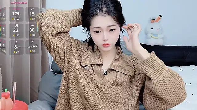 CeeKie online show from November 2, 2025, 10:09 am