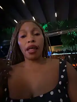 Snapshot of kinghtwalker chatting on November 27, 2025, 9:59 pm kinghtwalker online show from November 27, 2025, 9:59 pm