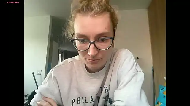 Snapshot of harleyblair chatting on September 24, 2025, 5:19 pm harleyblair online show from September 24, 2025, 5:19 pm