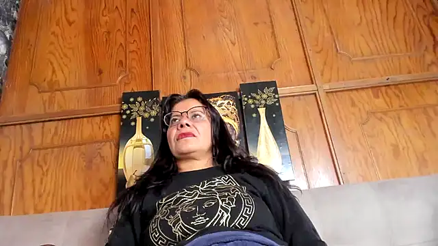 sofia hot vc online show from November 20, 2025, 10:42 pm