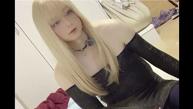 Snapshot of Mia032 chatting on October 27, 2025, 3:57 pm Mia032 online show from October 27, 2025, 3:57 pm