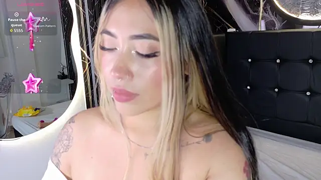 Snapshot of _ManuVeelez chatting on November 11, 2025, 4:51 am ManuVeelez online show from November 11, 2025, 4:51 am