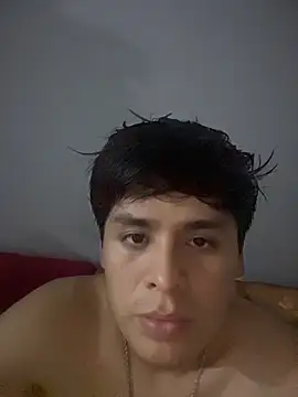 Kailertwink online show from March 12, 2026, 2:39 am