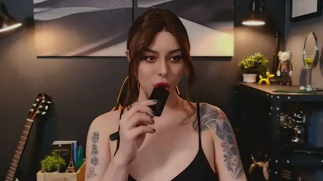 LUNACOCKSLAYER online show from February 10, 2026, 8:30 pm