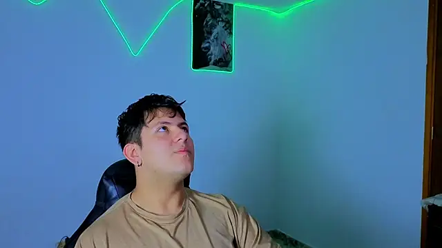 Ryan Doretti online show from December 21, 2025, 10:28 am