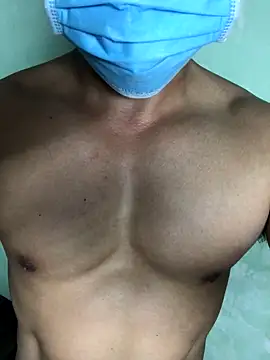 Huynh-duc-huy online show from December 17, 2025, 7:57 am