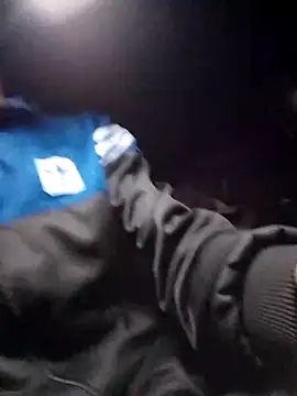 N i k o l a u online show from October 12, 2025, 3:57 pm