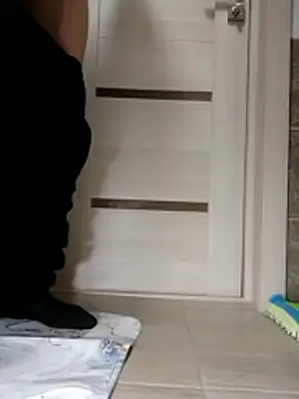 Snapshot of N_i_k_o_l_a_u chatting on February 8, 2026, 6:11 am N i k o l a u online show from February 8, 2026, 6:11 am