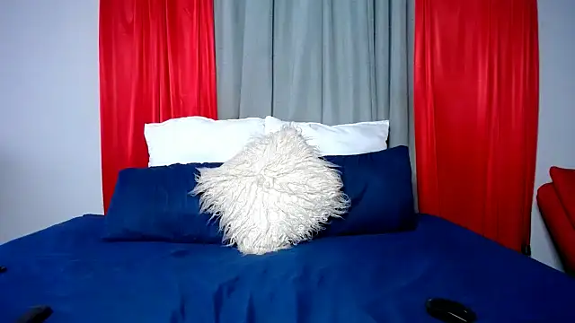 Snapshot of YourHunxxx chatting on November 12, 2025, 11:58 am YourHunxxx online show from November 12, 2025, 11:58 am