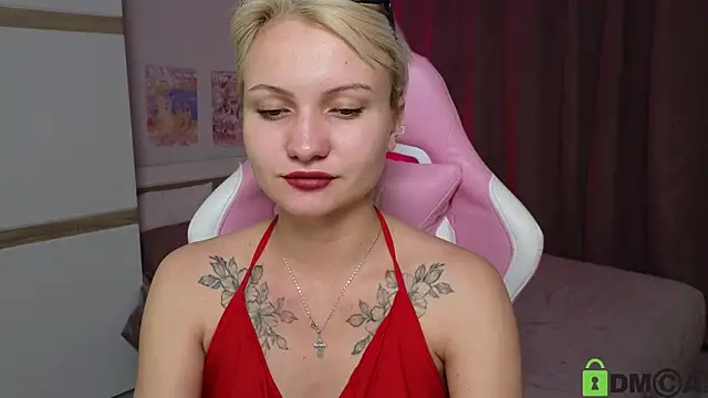 Snapshot of Cameronlovely_ chatting on September 11, 2025, 8:25 am Cameronlovely online show from September 11, 2025, 8:25 am