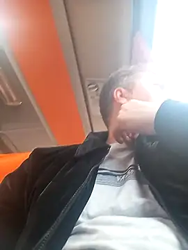 mert0359 online show from November 7, 2025, 1:26 pm