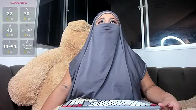 amila hagda online show from November 21, 2025, 4:11 am