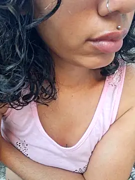 RavenShyfit online show from December 18, 2025, 8:34 pm