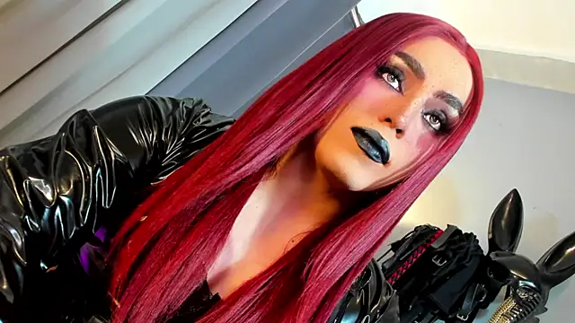 Snapshot of MagnaCumLoader17 chatting on February 17, 2026, 2:31 am MagnaCumLoader17 online show from February 17, 2026, 2:31 am