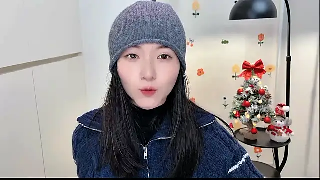 Snapshot of Rosalind_xixi chatting on December 21, 2025, 2:41 pm Rosalind xixi online show from December 21, 2025, 2:41 pm