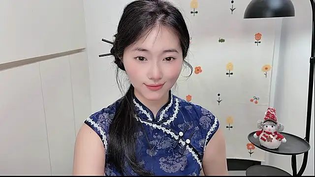 Rosalind xixi online show from May 25, 2026, 2:55 am