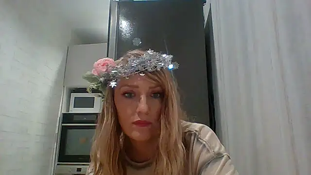 Vexxaa online show from December 20, 2025, 2:31 pm