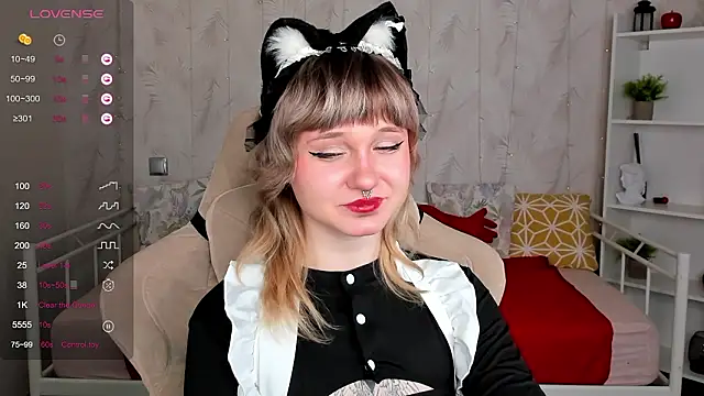 Tori Cutie online show from March 18, 2026, 12:03 am